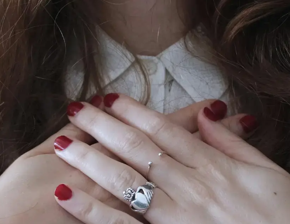 The Power of Self-Love: Why Prioritizing Yourself Is the Key to Thriving Relationships